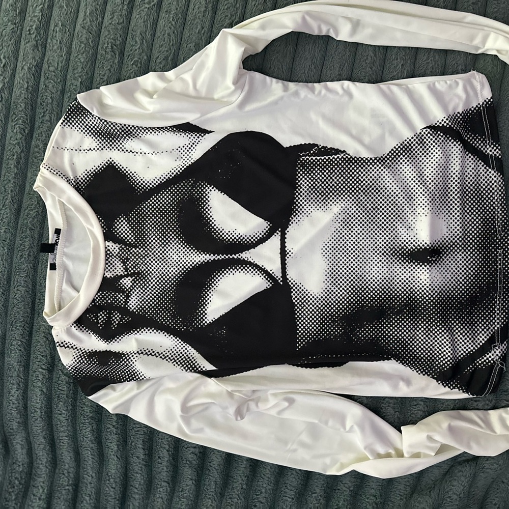 Graphic Long Sleeve Top